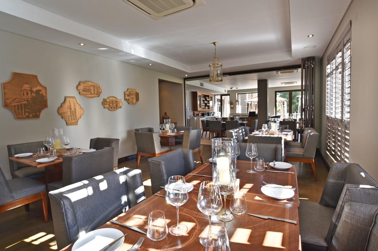 Tredenham Boutique Hotel Блумфонтейн Екстер'єр фото The interior of the restaurant